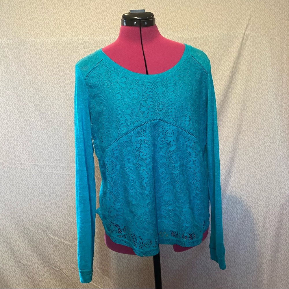 Blue Long Sleeve Top